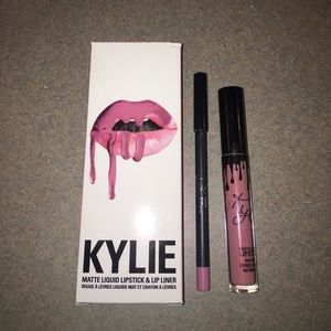 Kylie “Smile” Lip Kit LIMITED EDITION